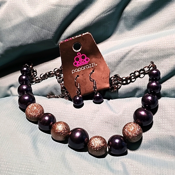 Paparazzi: Floral Fusion, Black - Picture 1 of 4